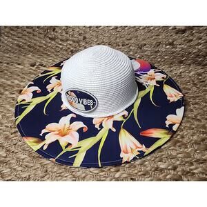 NEW Lucky 7 Floppy Tropical Straw Beach Hat One Size Wide Brim Vacation Sun Boho